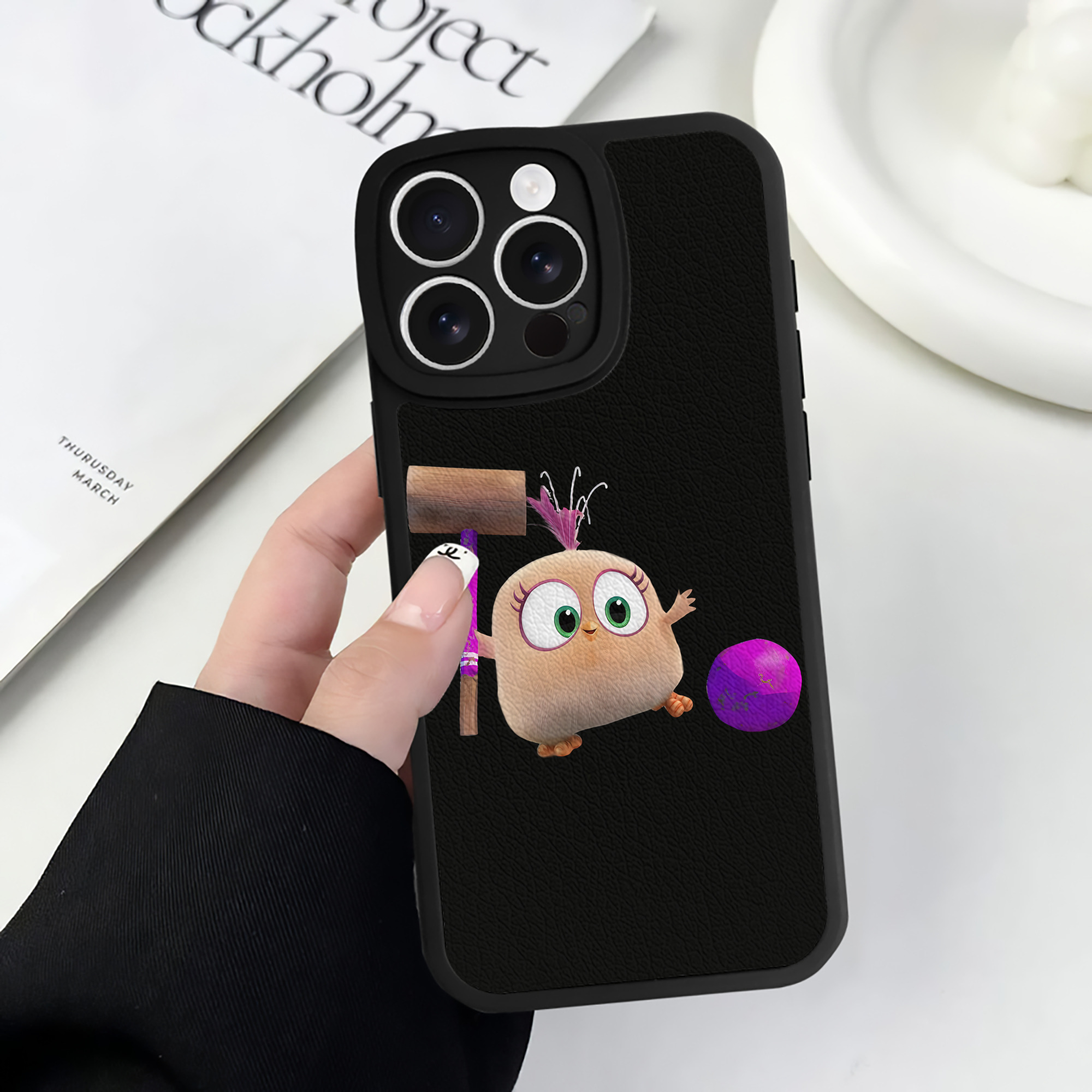 （画像用） Angry Birds アングリーバード 【iPhone 16シリーズ対応】シリコンスマホケース（レザー調） 材質：シリコン